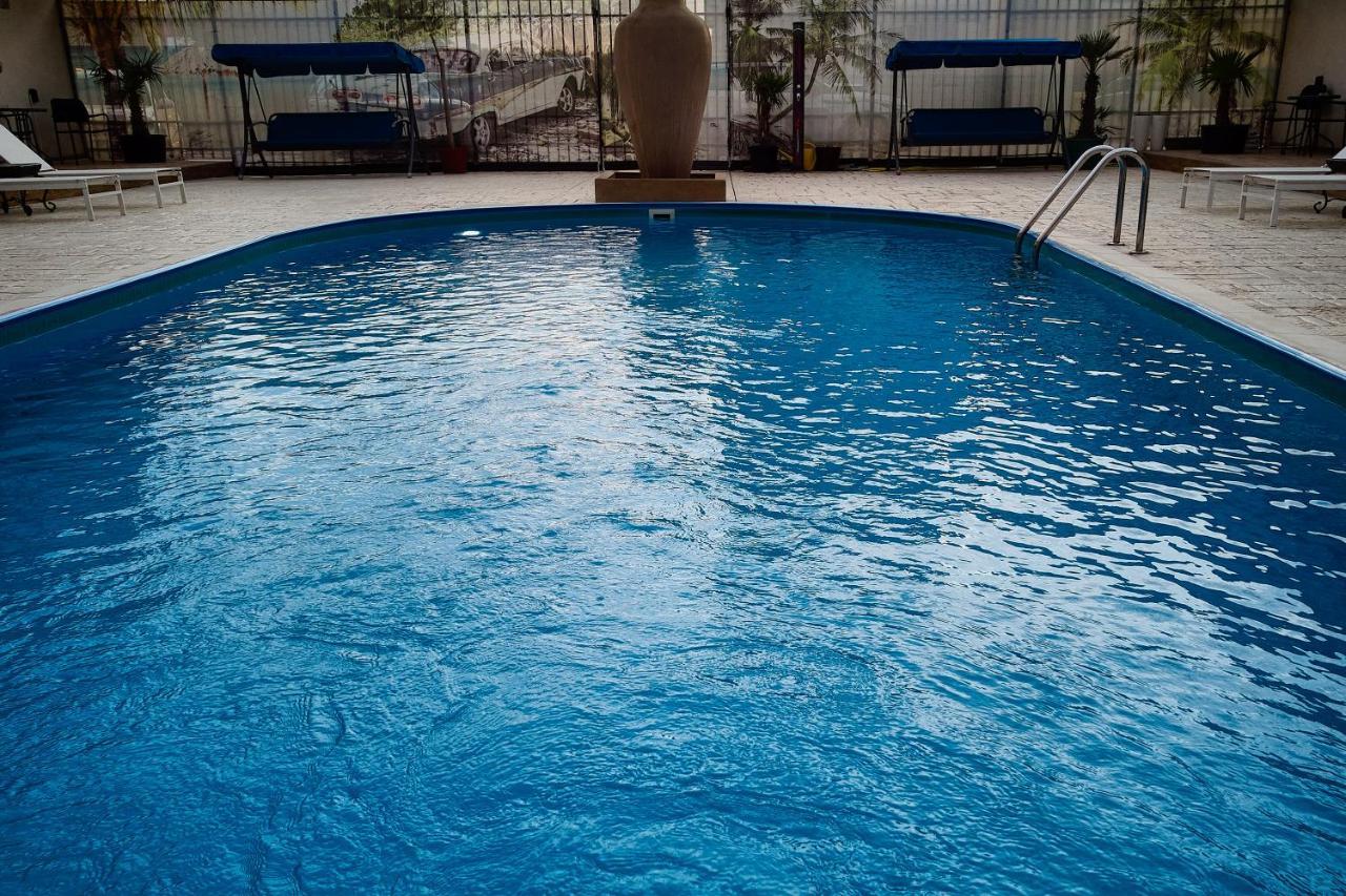 Camere De Inchiriat Havana Beach Năvodari Exterior foto